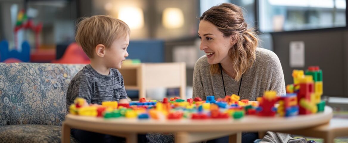 Choosing an Autism Day Program (ABA-Based Clinic Care) [Hero Image Desktop]